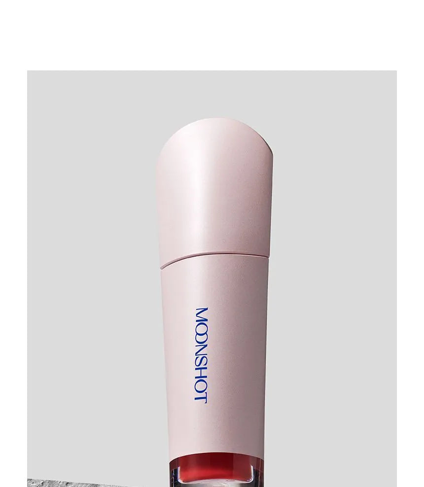 Moonshot Performance Lip Blur Fixing Tint #01 Keen: Warm-tone soft peachy beige colour