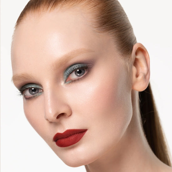 Pat McGrath Gilded Nirvana: Mega Eye Shadow Palette Twelve shades of gilded bliss.