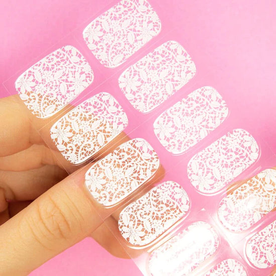 MoYou London Gel Nail Strip ★ WHITE LACE