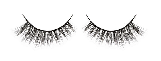Pair of Ardell Aqua Lash 341 faux lashes side by side featuring its light volume, medium length & water-activated lash band