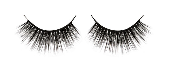  Pair of Ardell Aqua Lash 343 faux lashes featuring staggered extra-long length fibers & water-activated lash band