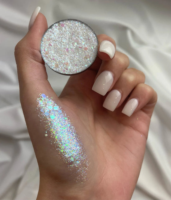 With Love Cosmetics Crushed Diamonds Pressed Glitter -White