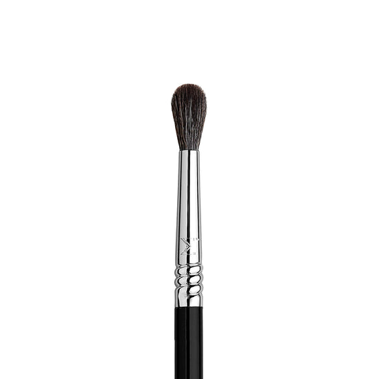 Sigma Beauty E33 Detail Diffused Crease Brush