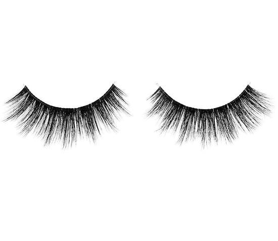 A pair of Ardell Fauxmink 854 showing its uneven lash lengths and feathery features