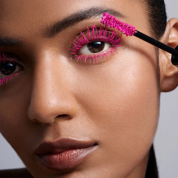 Pat McGrath Dark Star Mascara Pink Mystique Vivid Pink