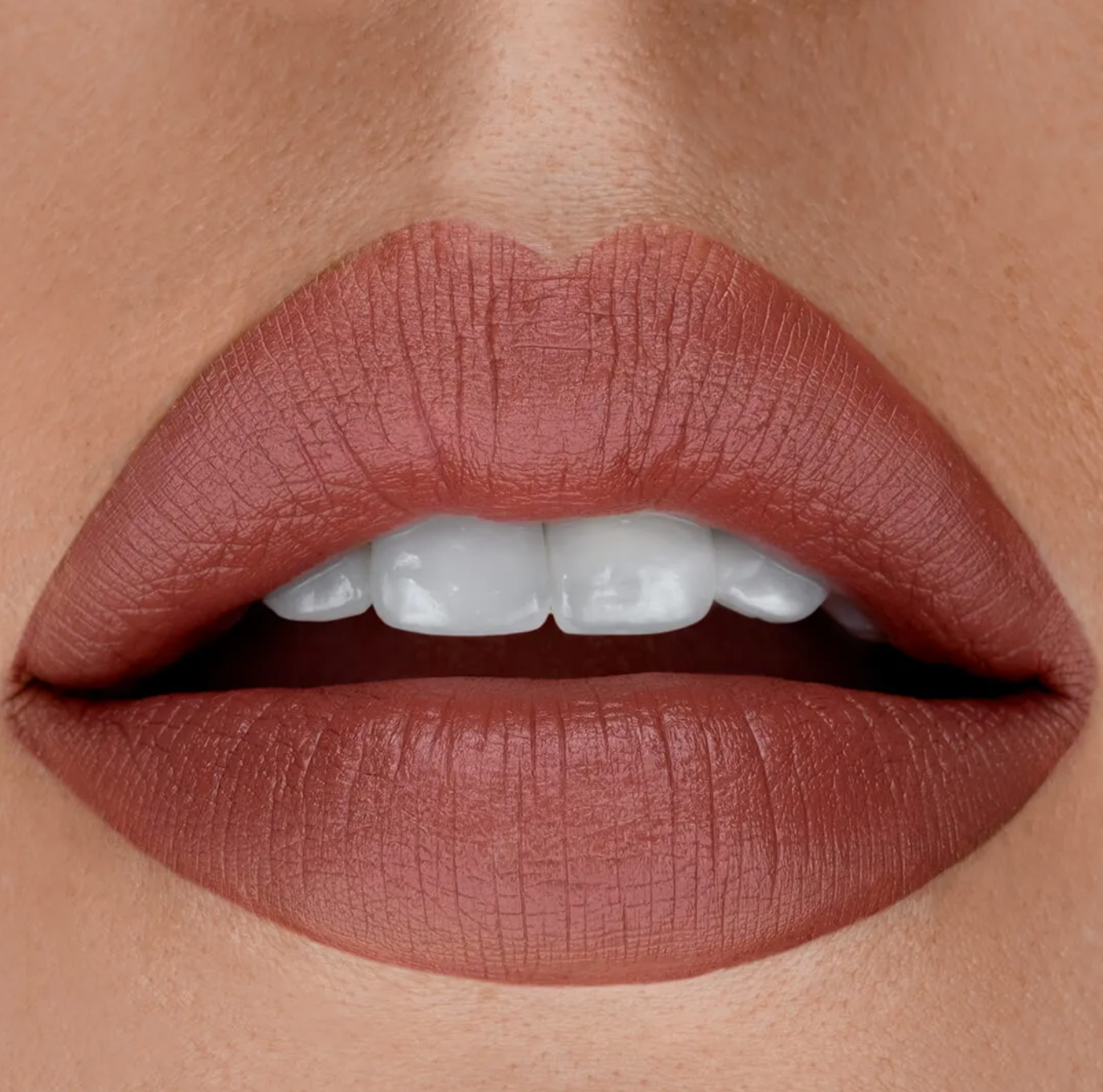 Sigma Beauty Liquid Lipstick - Dapper