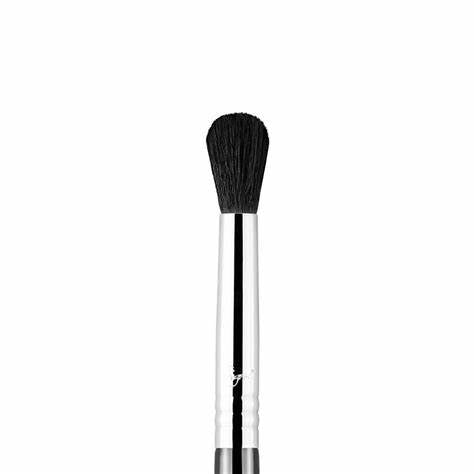 Sigma Beauty E38 Diffused Crease Brush